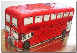 Wedding cake Bus